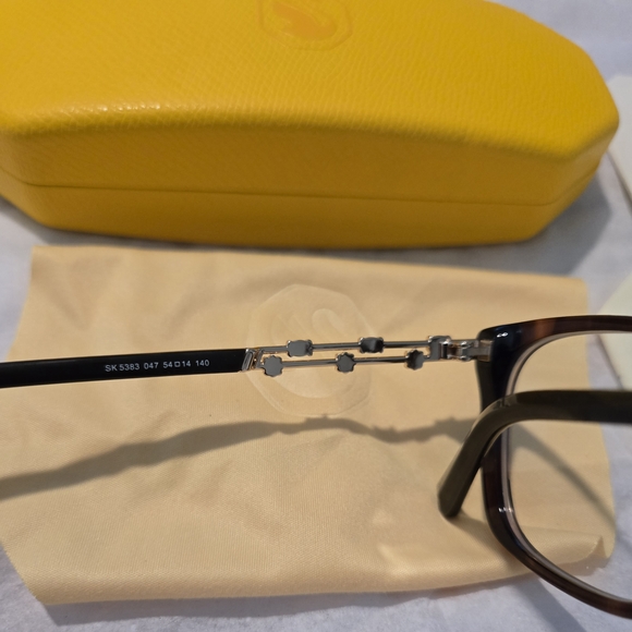 Swarovski Women Eyewear Adjustable Nose Pad With Vibrant Yellow Case - Picture 6 of 13